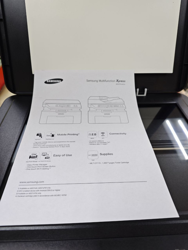 Принтер Samsung Xpress M2070W