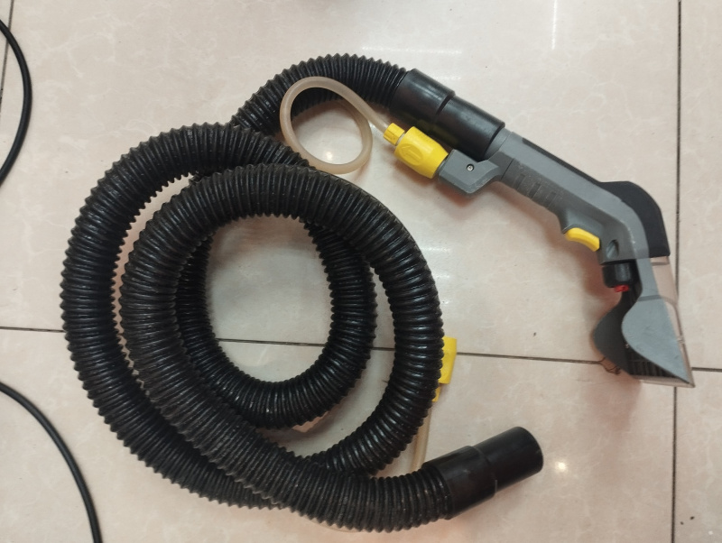 Пылесос Karcher puzzi 8/1