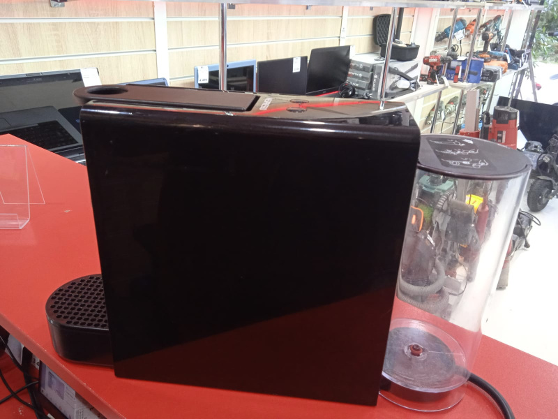 Кофемашина Nespresso MINI C30