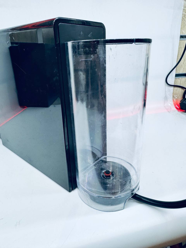 Кофемашина Nespresso Essenza Mini