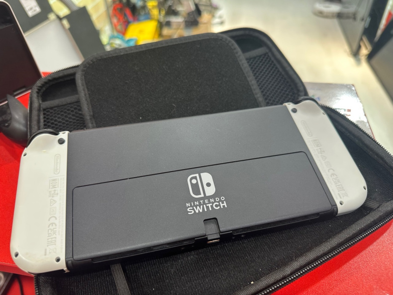 Игровая приставка Nintendo Switch