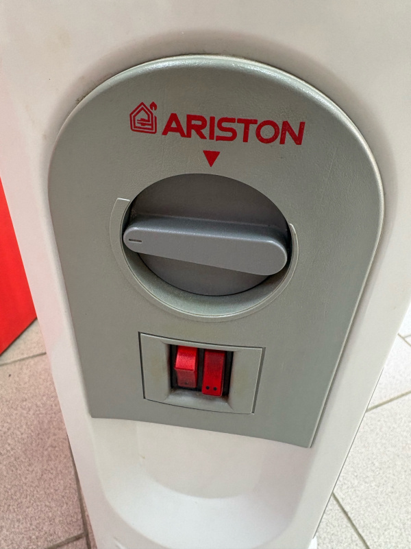 Обогреватель Ariston Type 2009