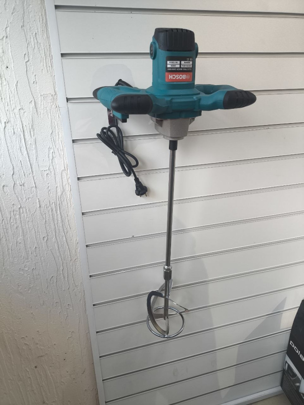 Строительный миксер Bosch GW01800