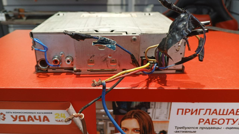 Автомагнитола JVC kdr551