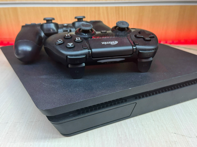 Игровая приставка Sony PS 4 SLIM 500 GB