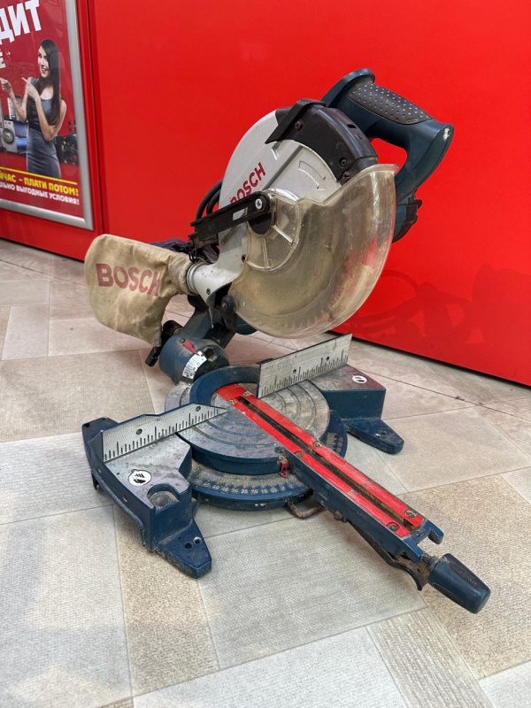 Циркулярная пила Bosch gcm 8 s