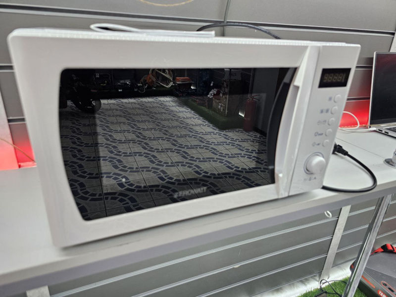 Микроволновая печь  ZEROWATT