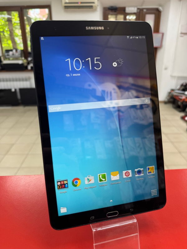 Планшет Samsung Galaxy Tab E 9.6 SM-T561