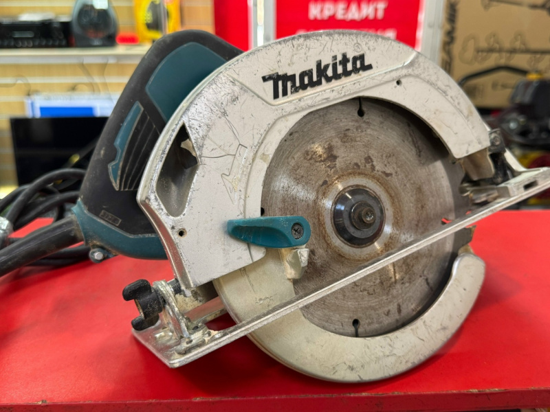 Циркулярная пила Makita HS7601