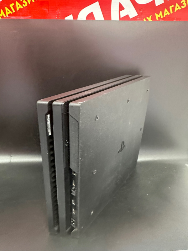 Игровая приставка Sony PlayStation Pro
