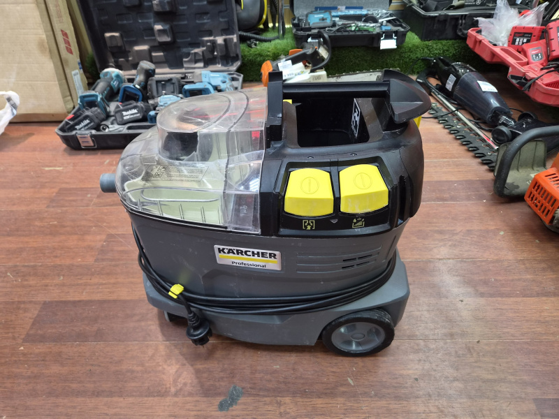 Пылесос Karcher Puzzy 8/1