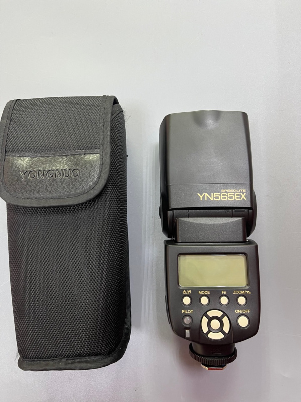 фотовспышка Young YN565EX
