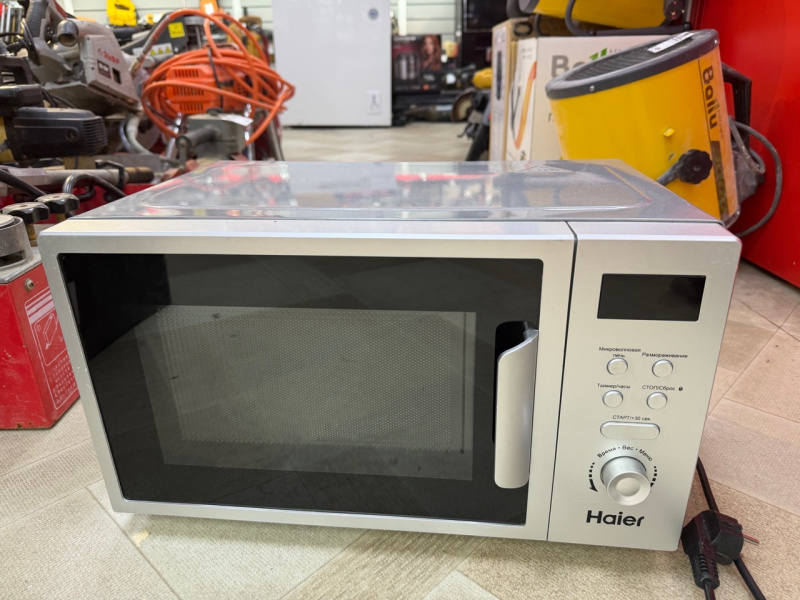 Микроволновая печь Haier HMX-DM207S