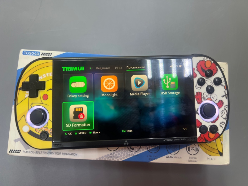 Игровая приставка  trimui smart pro